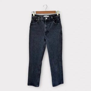 Abercrombie the '90s Straight Ultra High Rise Jean, size 25 Extra Short